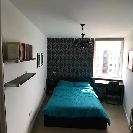Luxury 2 Bed Penthouse Apartment Near Station London Exterior photo